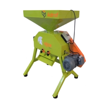 Zgniatacz walcowy do ziarna AJAX Z01/0 AD-RAF