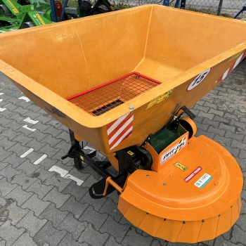 Piaskarka komunalna KŁOS NO21/2 (600 kg) – posypywarka drogowa