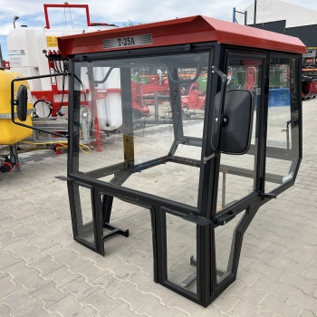 kabina T25 Ruski stary typ czerwona