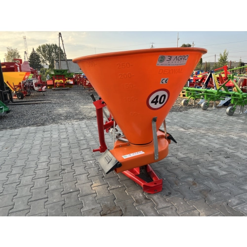 Rozsiewacz lejkowy jednotalerzowy L500 DEXWAL