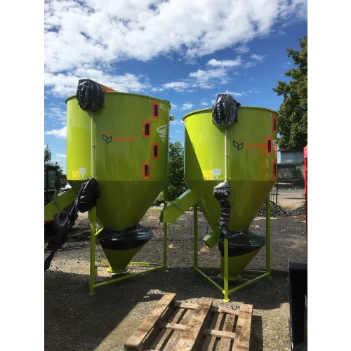 Mieszalnik pasz Twister M01/4 1500kg Ad-raf