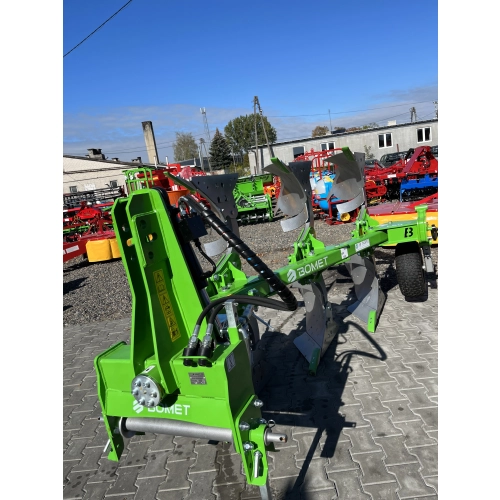 Plug obrotowy 3ka LEO BOMET