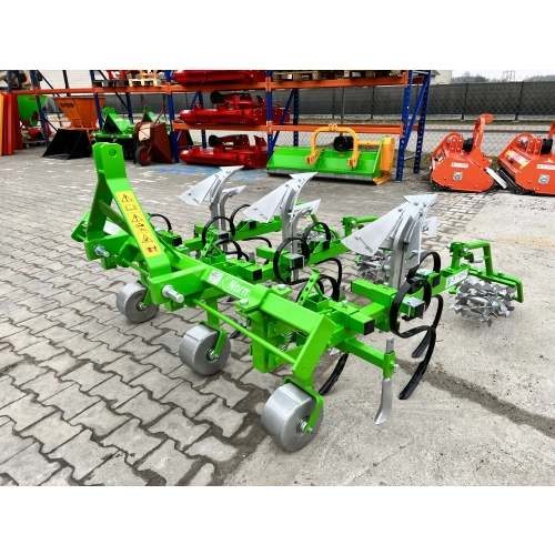 Pielnik-obsypnik NORMA 3-rzędowy z wałkami BOMET