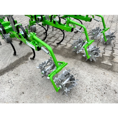 Pielnik-obsypnik NORMA 3-rzędowy z wałkami BOMET