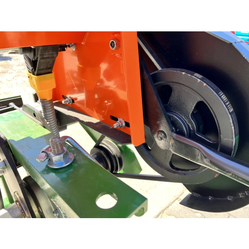 Glebogryzarka międzyrzędowa FRIGO 3,4,5 -sekcyjna z podsiewaczem nawozowym