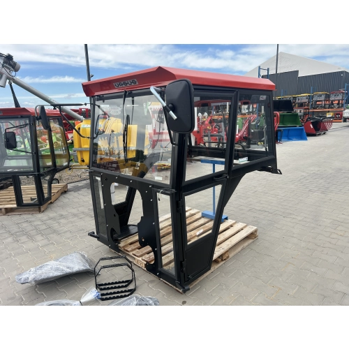 Kabina ciągnikowa Ursus C330 C-330 - CZERWONA -