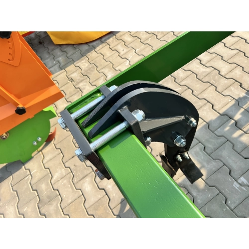 Pług dłutowy bezorkowy CENTAUR 2.5m