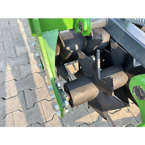 Pług dłutowy bezorkowy CENTAUR 2.5m