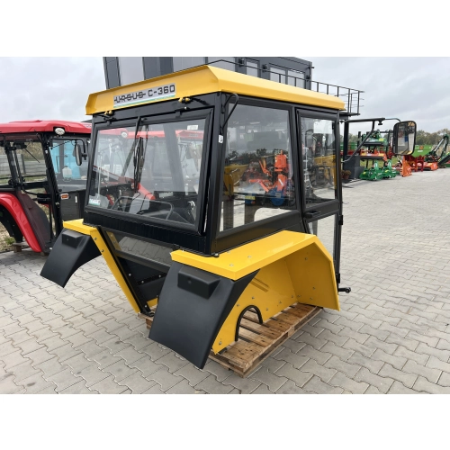 Kabina ciągnikowa Ursus C360 C-360 z błotnikami - ŻÓŁTA -