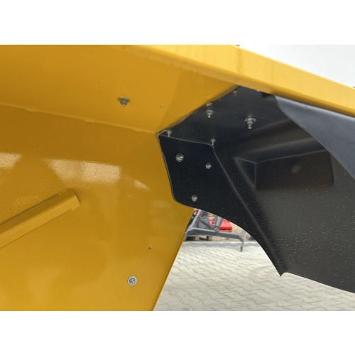 Kabina ciągnikowa Ursus C360 C-360 z błotnikami - ŻÓŁTA -