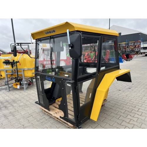 Kabina ciągnikowa Ursus C360 C-360 z błotnikami - ŻÓŁTA -