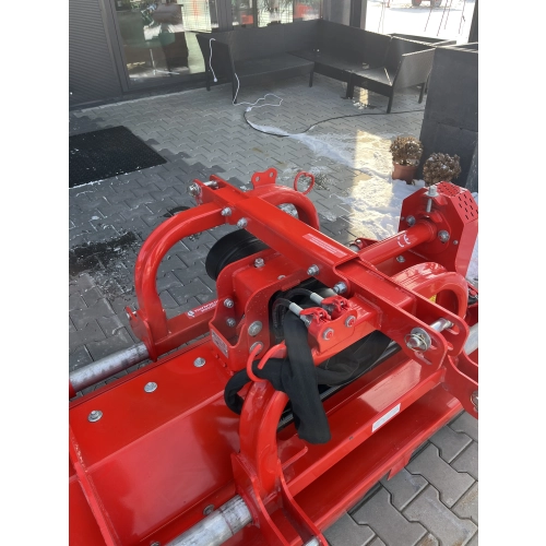 Kosiarka bijakowa KBH 180 PT ciężka, przesuw hydrauliczny, mocowanie przedni i tylny TUZ