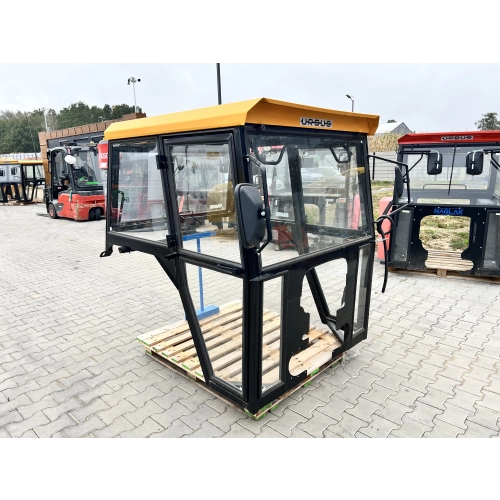 Kabina ciągnikowa Ursus C330 C-330 C328 C335M ŻÓŁTA - RAL 1028