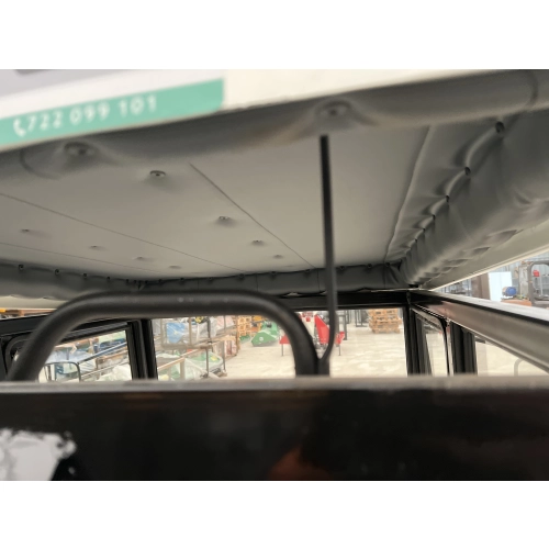 Kabina ciągnikowa Ursus C330 Sadownicza- dach otwierany od tyłu