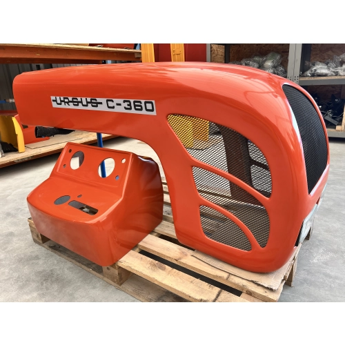 Maska ciągnikowa Ursus C-360 - wersja z lampami wewnątrz atrapy