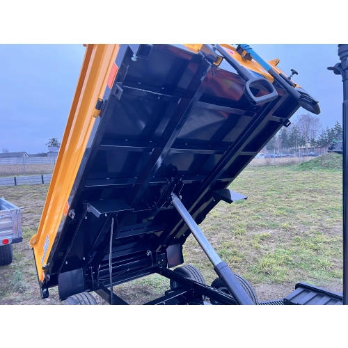 Przyczepa wywrotka tył PW-25 2.5T - żółta