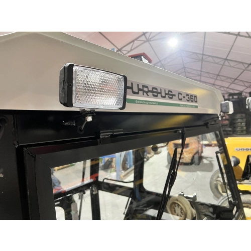 Kabina ciągnikowa Ursus C360 C-360 z błotnikami - ŻÓŁTA - biały dach