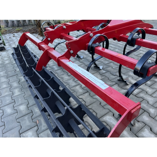 Agregat ścierniskowo - uprawowy M-SMOK 2.0m