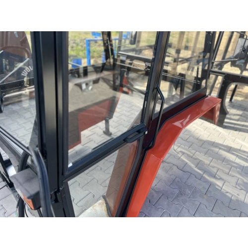 Kabina ciągnikowa Ursus C330 C-330 z błotnikami - CZERWONA - RAL 2002