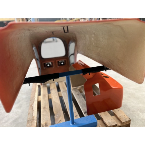 Maska ciągnikowa Ursus C-360 - wersja z lampami wewnątrz atrapy