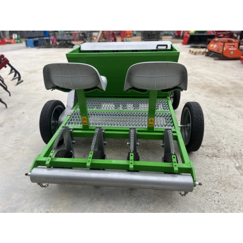 Sadzarka do czosnku 4-rzędowa BOMET