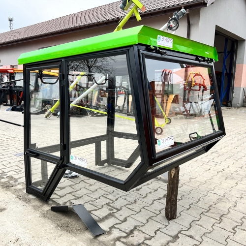 kabina T25 Ruski zielony dach tapicerowany