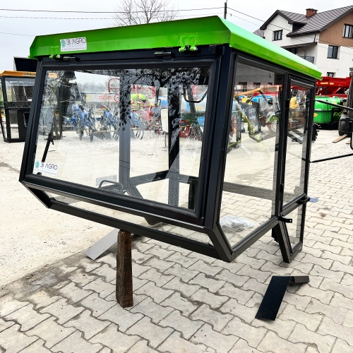 kabina T25 nowy typ tylna szyba uchylna