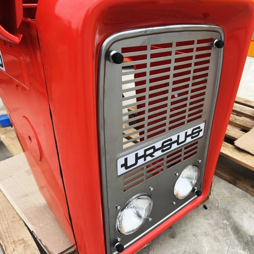 element karoserii Ursus C360 maska