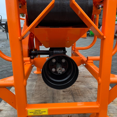 Piaskarka komunalna MOTYL (600 kg, wąski wysiew)