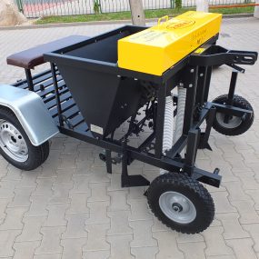 Sadzarka automatyczna 3-rzędowa RENAL