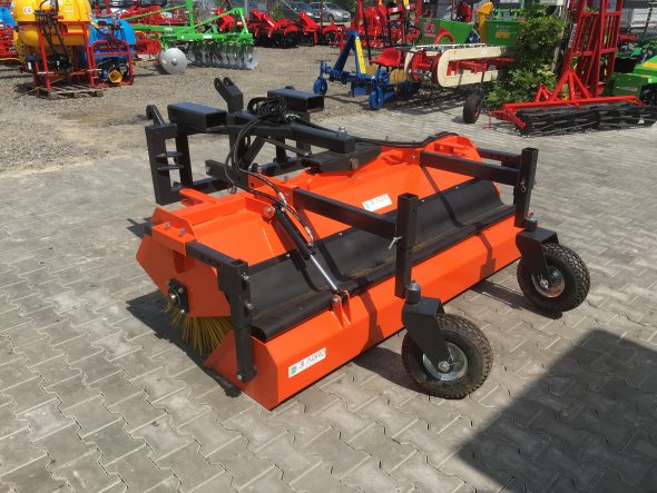 Zamiatarka drogowa 2.0m metal-technik - obrazek 2
