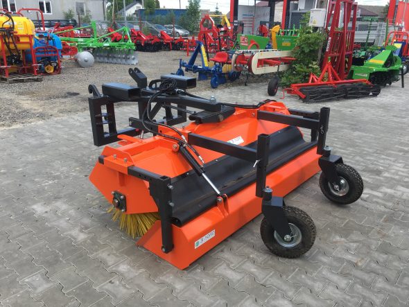 Zamiatarka drogowa 2.0m metal-technik - obrazek 6