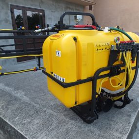 Opryskiwacz zawieszany 600L/12m Renal