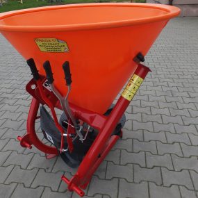 Rozsiewacz lejkowy jednotalerzowy 200L Dexwal