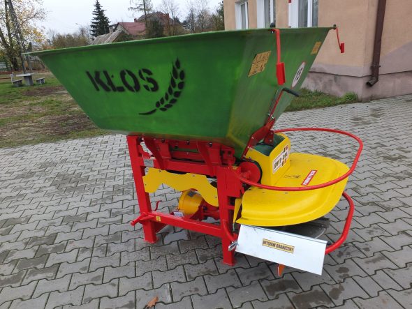 Rozsiewacz nawozowo - wapniowy 600kg KŁOS - obrazek 2