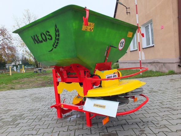 Rozsiewacz nawozowo - wapniowy 600kg KŁOS