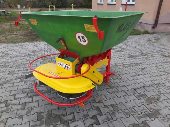 Rozsiewacz nawozowo - wapniowy 600kg KŁOS - obrazek 4