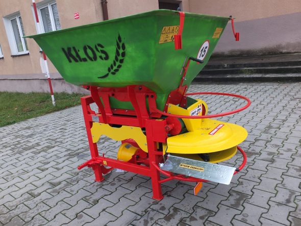 Rozsiewacz nawozowo - wapniowy 400kg KŁOS - obrazek 3