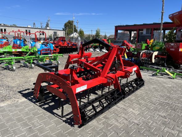 Agregat uprawowo-siewny ŻUBR 2.5m