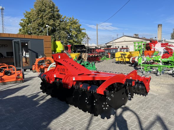 Brona talerzowa MAMUT 2.7m