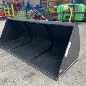 Łyżka do materiałów sypkich na Euro-ramkę 2.4m