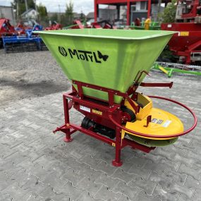 Rozsiewacz nawozów - wapna Motyl 300L N N 031 M